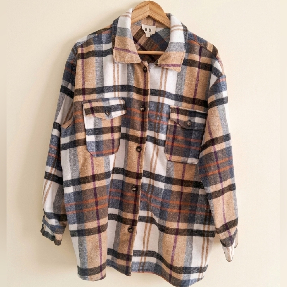 Bibi Neutral Plaid Oversized Shacket with Beige and Cream Tones Small - Picture 2 of 3